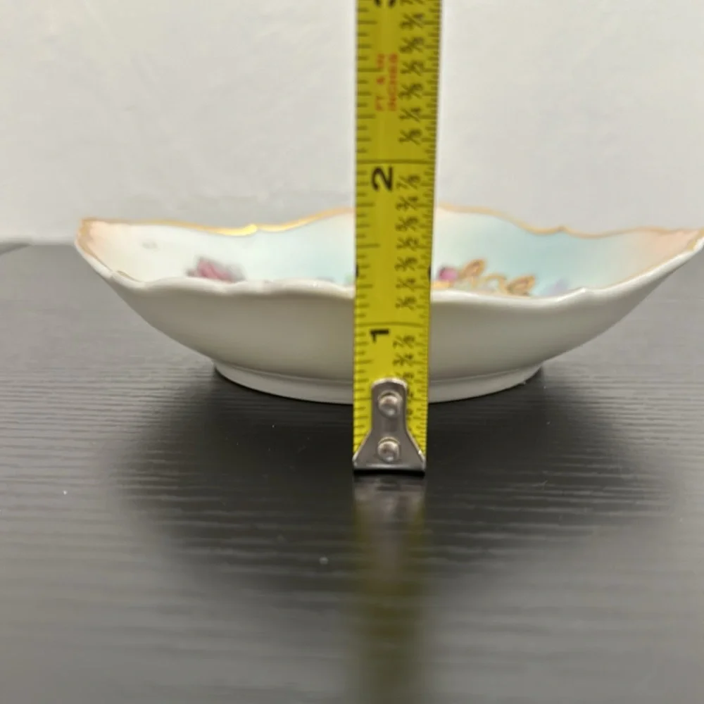 d’art 6913 Japan Porcelain Raised Gold Accent Floral Square Candy Trinket Bowl
